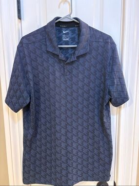 Nike Men's Navy Houndstooth-Pattern Polo